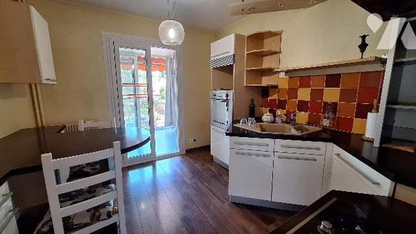 Appartement T5 climatisé ascenseur et GARAGE