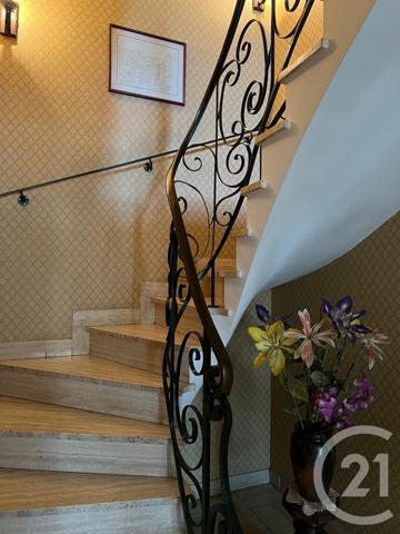 Maison à vendre  8 pièces - 203,21 m2 FOUGERES - 35