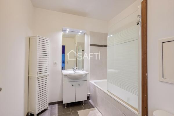 Studio balcon-parking - 5min du Métro Pointe du Lac