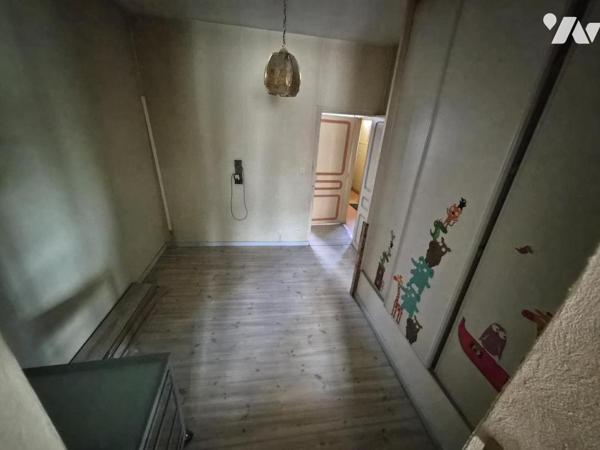 MAISON T5 DUPLEX AVEC GARAGE ET JARDIN