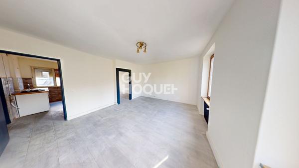 EXCLUSIVITÉ Immeuble mixte avec logements, bureaux et garages 233 m² sur 511 m² de terrain