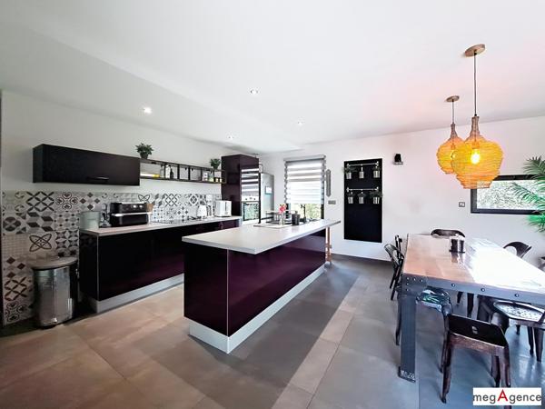 Maison à CORDEMAIS, 44360 - 5 pièces 116m²