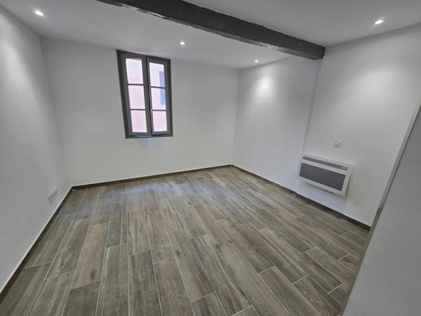 Appartement à louer    1 pièce • 23,02 m2 Grasse