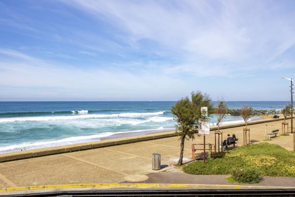 Anglet (64600) LA VOILE BLANCHE