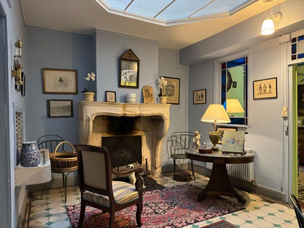 Authentique demeure du XVIII°  -  476 M²  - 7 CHAMBRES  - JARDIN - GRANGE - WOEL