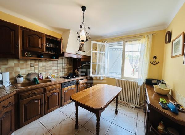 Maison à vendre à Madiran (65) ? Belle maison familiale avec grand terrain arboré