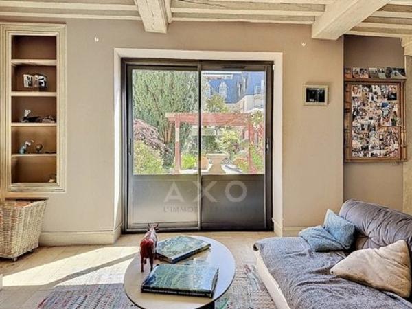 Centre-ville, 190m² - 6 chambres avec jardin