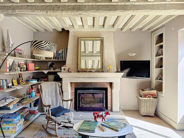 Centre-ville, 190m² - 6 chambres avec jardin