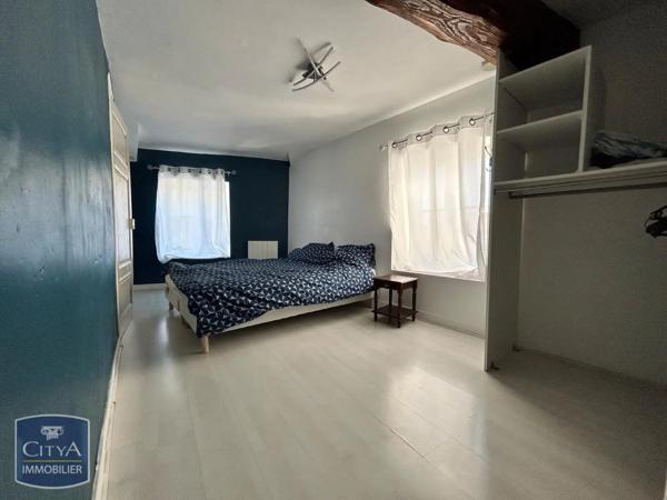 Appartement à louer 3 pièces 79.6m² Villefranche-sur-Saône (69400)
