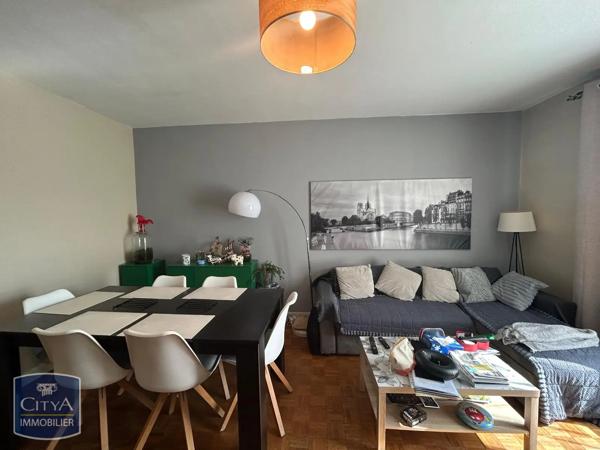 Appartement à louer 3 pièces 78.56m² Bourg-en-Bresse (01000)