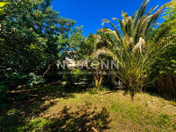 MAISON FAMILIALE DE CARACTÈRE  180 M² HABITABLES  JARDIN  STUDIO INDÉPENDANT  DÉPENDANCE-FORT POTENTIEL