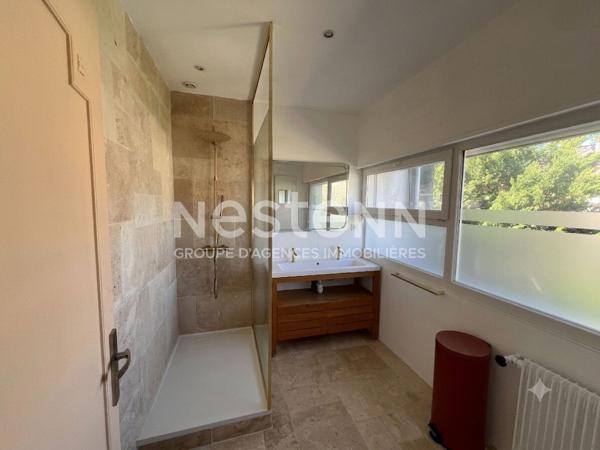MAISON FAMILIALE DE CARACTÈRE  180 M² HABITABLES  JARDIN  STUDIO INDÉPENDANT  DÉPENDANCE-FORT POTENTIEL