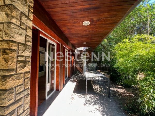 MAISON FAMILIALE DE CARACTÈRE  180 M² HABITABLES  JARDIN  STUDIO INDÉPENDANT  DÉPENDANCE-FORT POTENTIEL