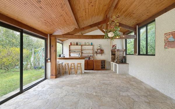 Maison à vendre    9 pièces • 218,49 m2 Ustaritz