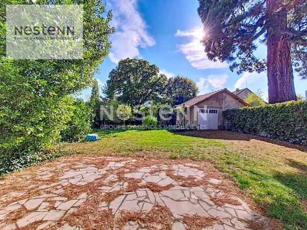 Superbe maison bourgeoise années 50 - jardin arboré 600m²