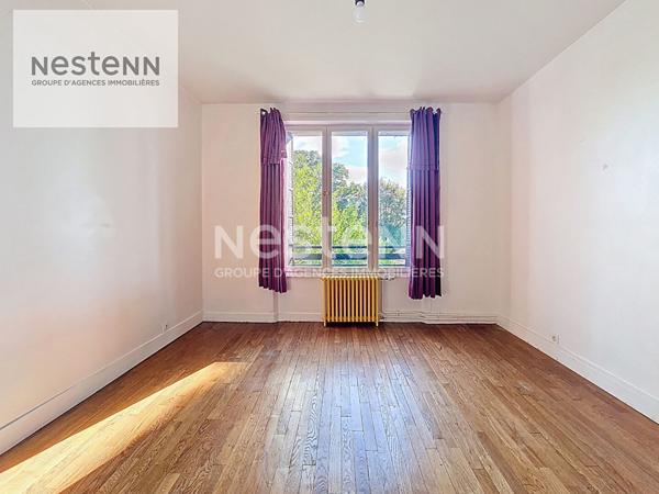 Superbe maison bourgeoise années 50 - jardin arboré 600m²