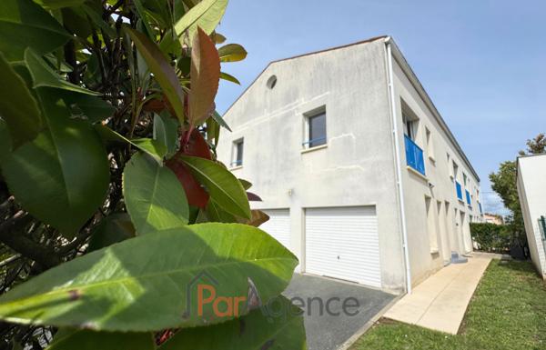 Appartement 3 pièces duplex traversant en parfait état avec