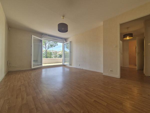 Appartement T2 - Terrasse de 26 m² - Parking