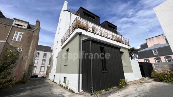 Dpt Finistère (29), à vendre CROZON centre appartement T3 de 57 m² Habitable - Balcon - Cave