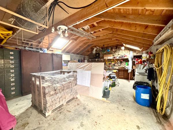 Propriété à vendre 15 pièces LANNILIS (29)