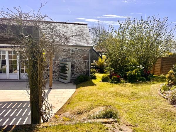 Propriété à vendre 15 pièces LANNILIS (29)