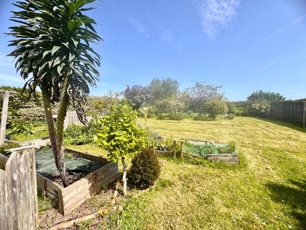 Propriété à vendre 15 pièces LANNILIS (29)