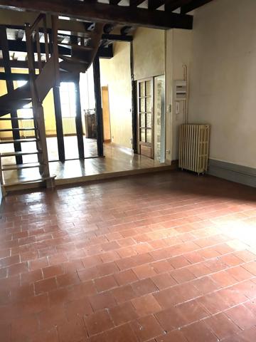 DIJON CENTRE : APPARTEMENT 3 CHAMBRES - CAVES