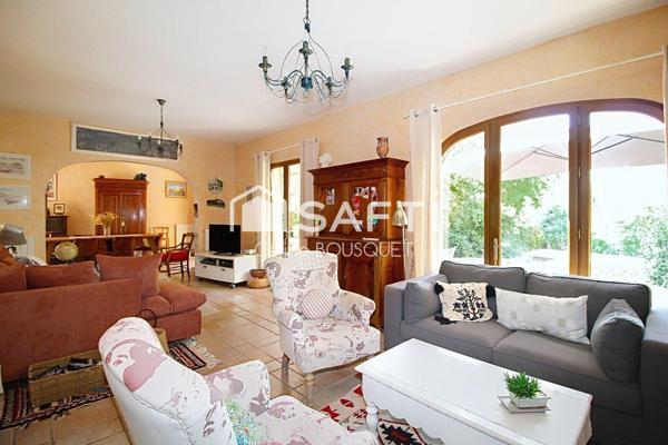 Maison 183 m2 - jardin paysagé - piscine - garage