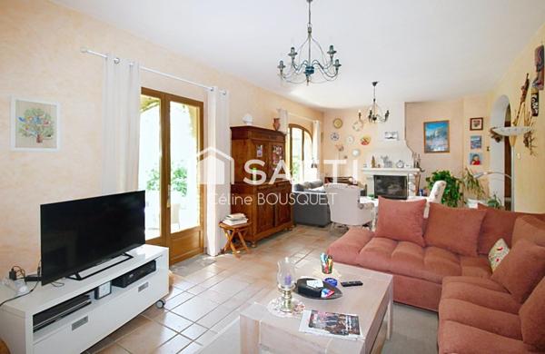 Maison 183 m2 - jardin paysagé - piscine - garage