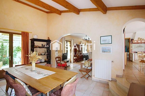 Maison 183 m2 - jardin paysagé - piscine - garage