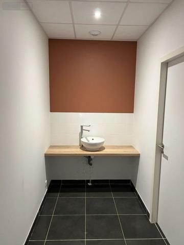 Local mixte (Professionnel/Habitation) à vendre à Ploudalmézeau dans le Finistère (29830), ref : 578