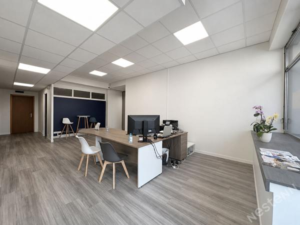 AGEN Centre - Local professionnel d'environ 250 m²
