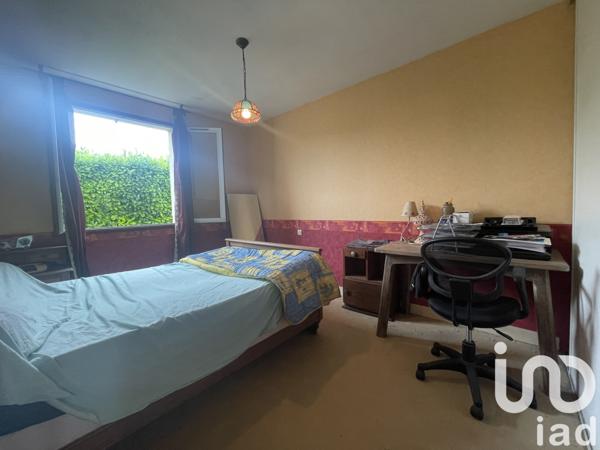 House for sale 4 rooms 82 m² Saint-Sulpice-de-Royan