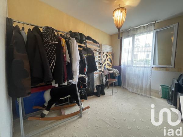 House for sale 4 rooms 82 m² Saint-Sulpice-de-Royan