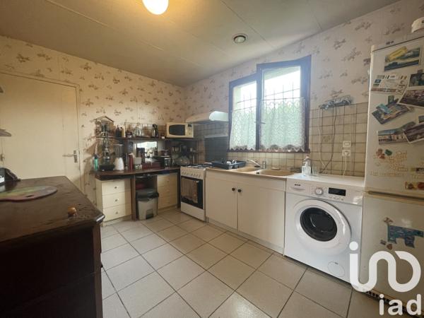 House for sale 4 rooms 82 m² Saint-Sulpice-de-Royan