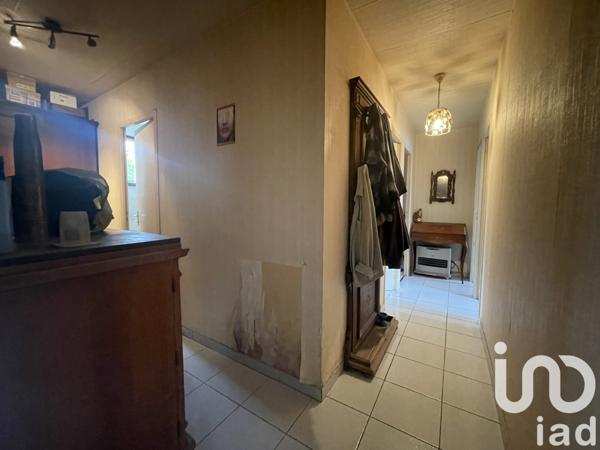 House for sale 4 rooms 82 m² Saint-Sulpice-de-Royan