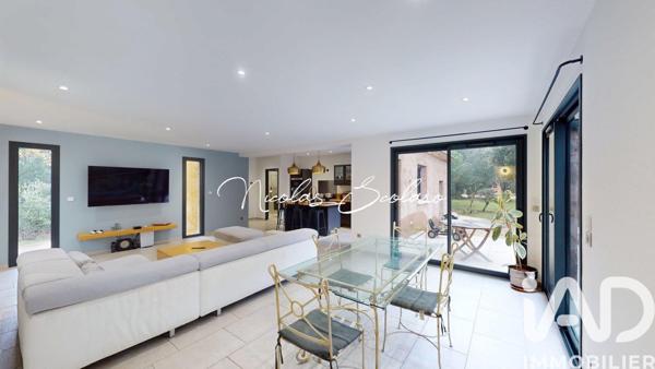 Maison à vendre 5 pièces 132 m² Mazan