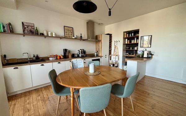 Appartement à vendre    3 pièces • 86,54 m2 Pau