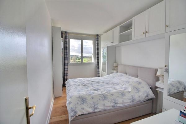 Appartement Saint-Cloud 4 pièces 75 m² + cave