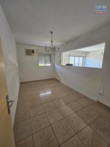 Appartement T3/T4 à Saint-Denis dans le Carré d’Or avec vue mer & montagne