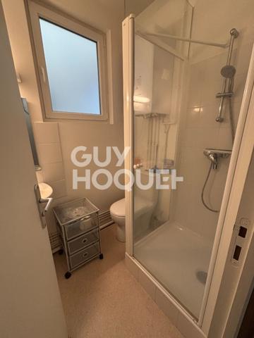 F2 MEUBLE - 32.04 m²-CENTRE-VILLE DE SURESNES