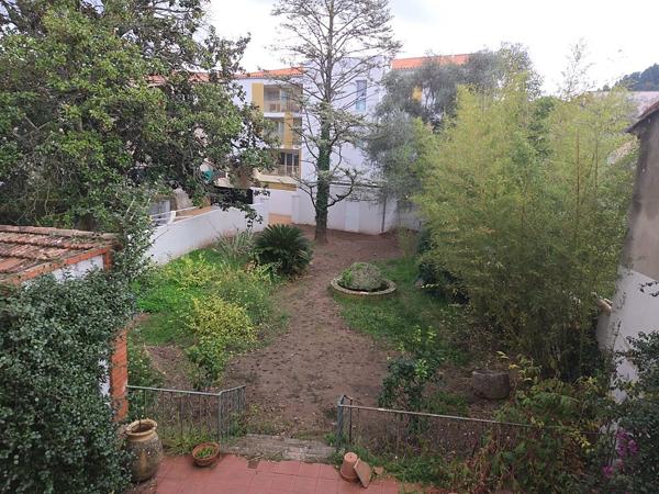 Grande maison de village 388 m² avec jardin – Centre Solliès-Pont