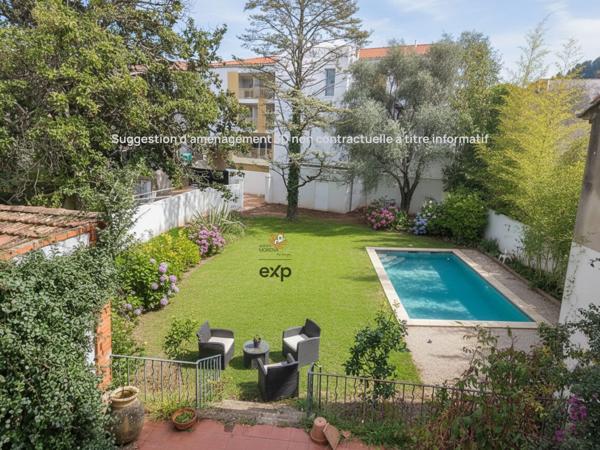 Grande maison de village 388 m² avec jardin – Centre Solliès-Pont