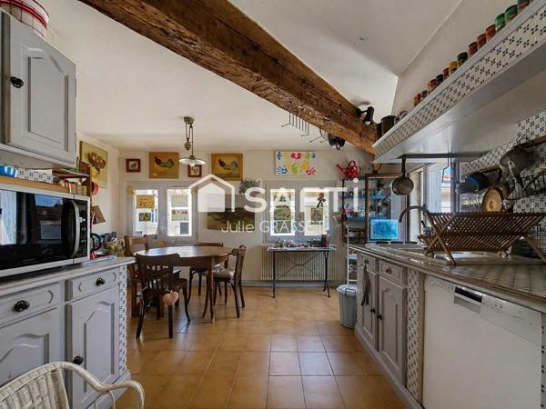Cœur de ville Béziers, appartement lumineux et fonctionnel;