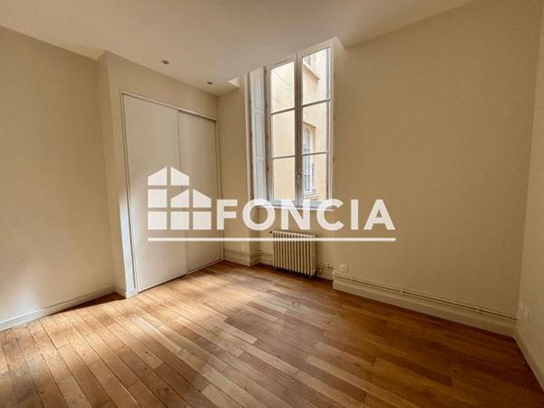 Location Appartement 5 pièces 126.57 m² - 8 RUE DU PLATRE Lyon 69001