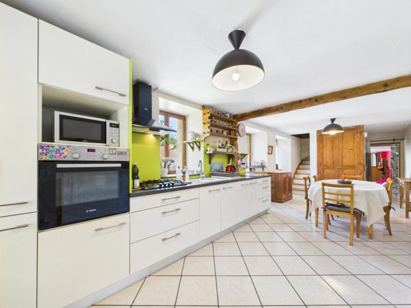 Maison à vendre 6 pièces LES MOLLETTES (73)