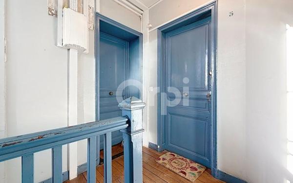 Appartement à vendre    2 pièces • 39,82 m2 Paris 15