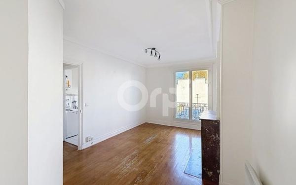 Appartement à vendre    2 pièces • 39,82 m2 Paris 15