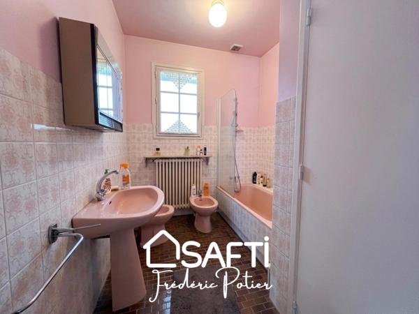 maison sur sous-sol de 5 chambres dont 2 en rez de chaussée
