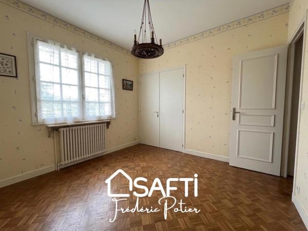 maison sur sous-sol de 5 chambres dont 2 en rez de chaussée